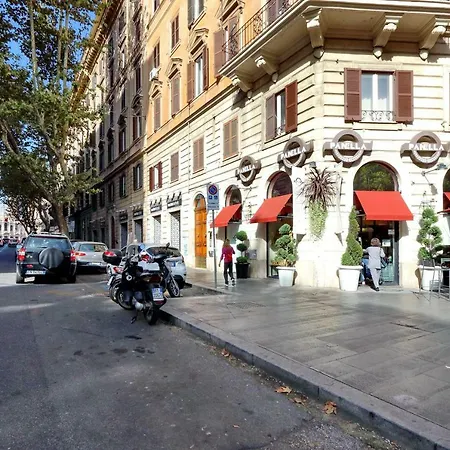 Merulana Appartamento